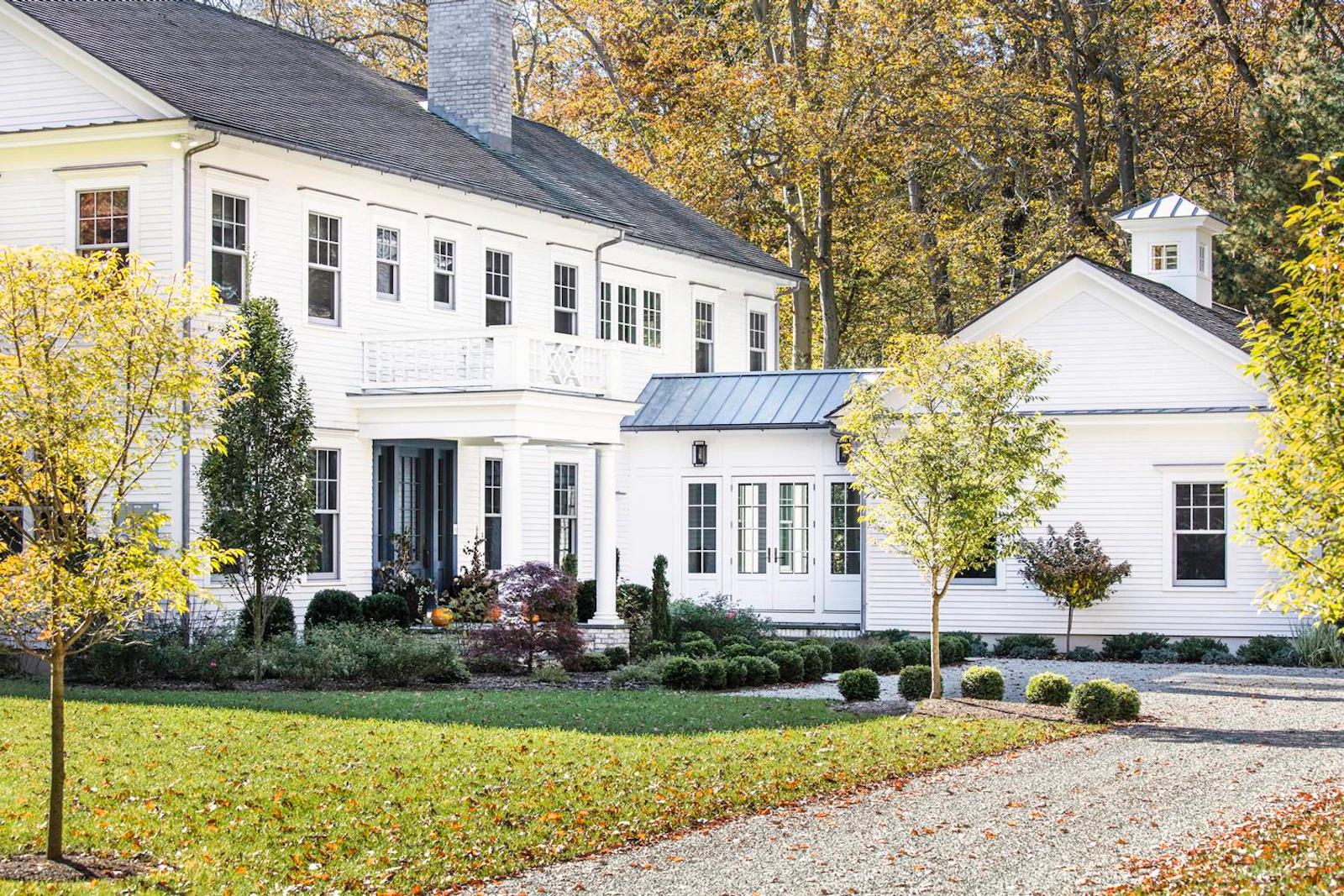 colonial builder